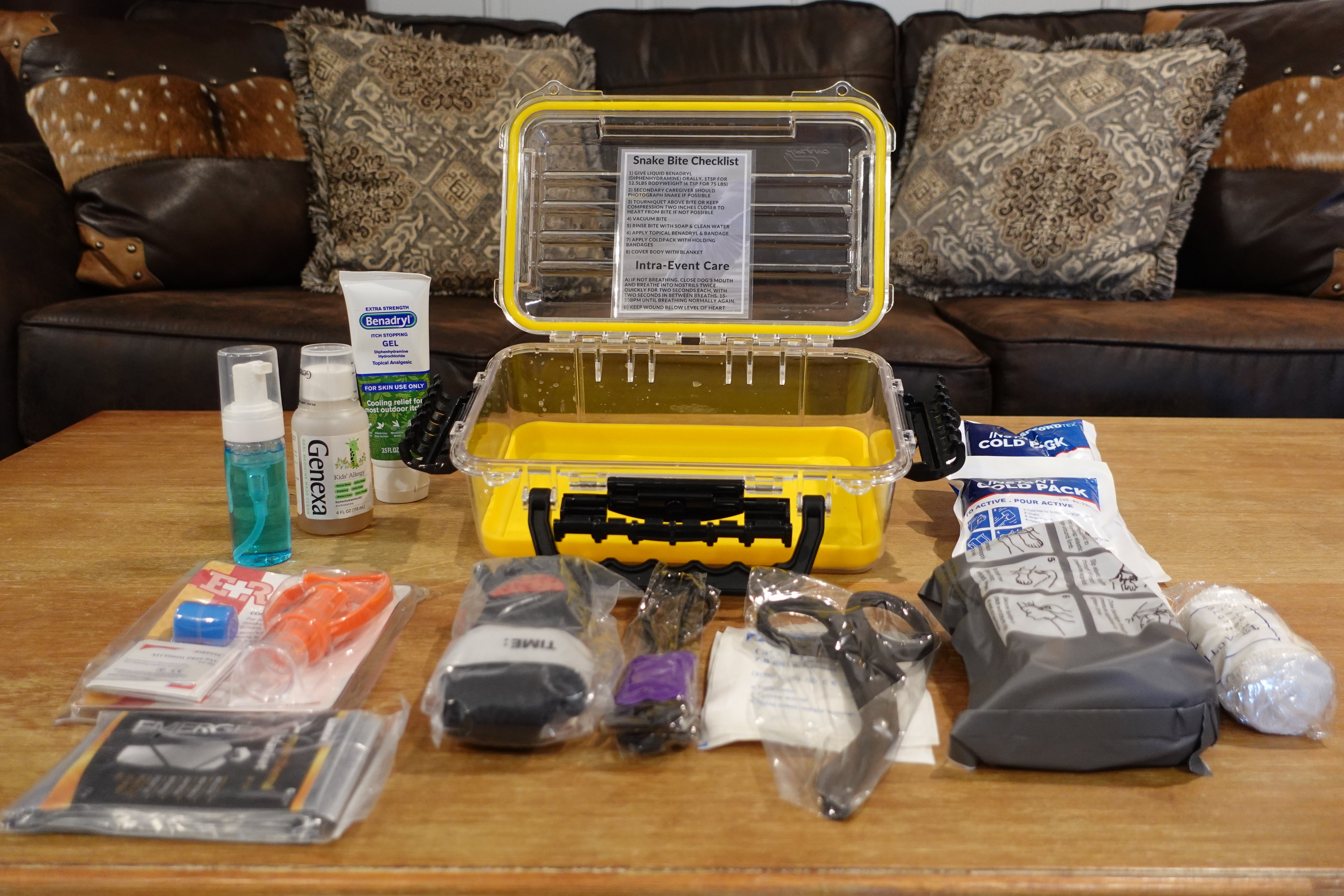 Dog snake bite store kit